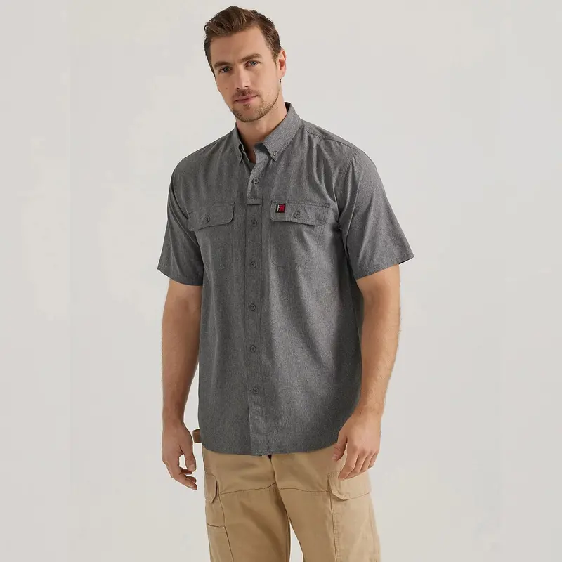 Wrangler Riggs Men'S Lightweight Moisture-Wicking Work Shirt 1